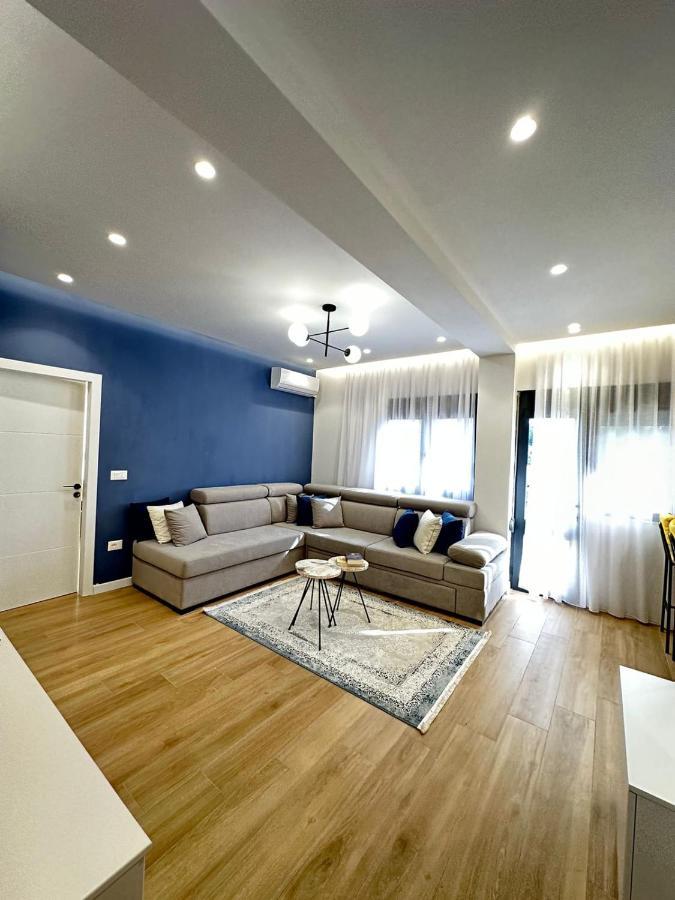 Luxurious Seaside Apartment Durrës 외부 사진