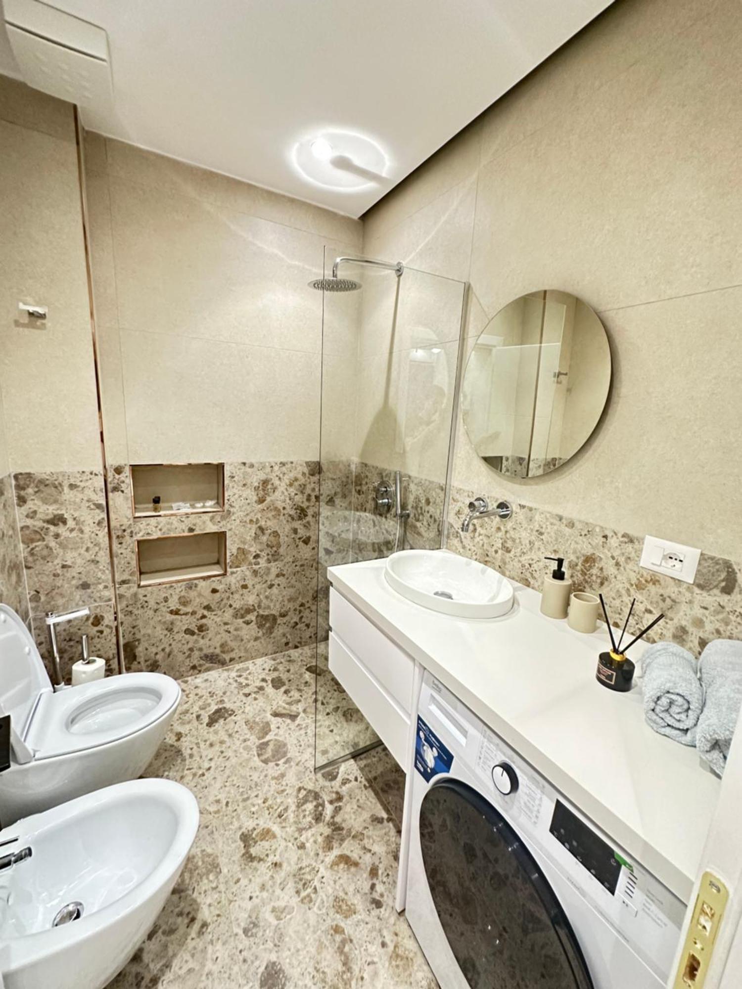 Luxurious Seaside Apartment Durrës 외부 사진
